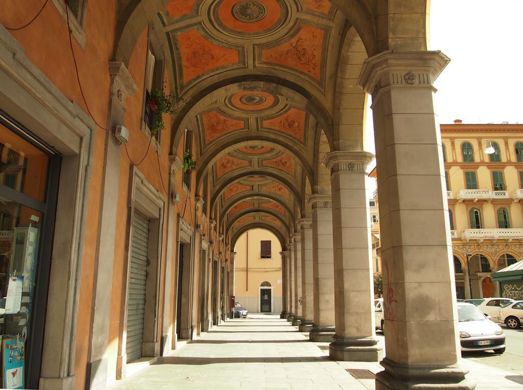 Il Portico - La Spezia To Go 5Terre Daire Dış mekan fotoğraf